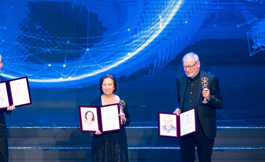Chủ nhân Giải thưởng VinFuture được vinh danh ở Giải thưởng Breakthrough 2025